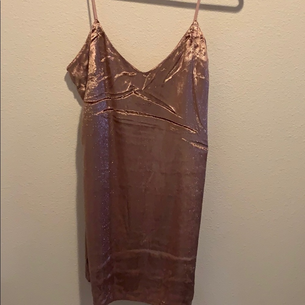 NWT TOPSHOP Rose colored velvet slip dress. Size 8​​​​​​​​​​​​​​​​​​​​​​